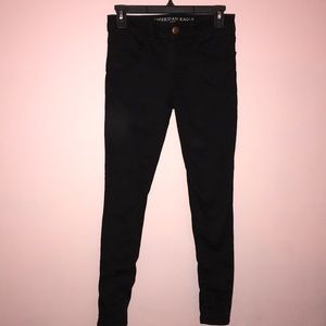Black American Eagle super stretch jeans